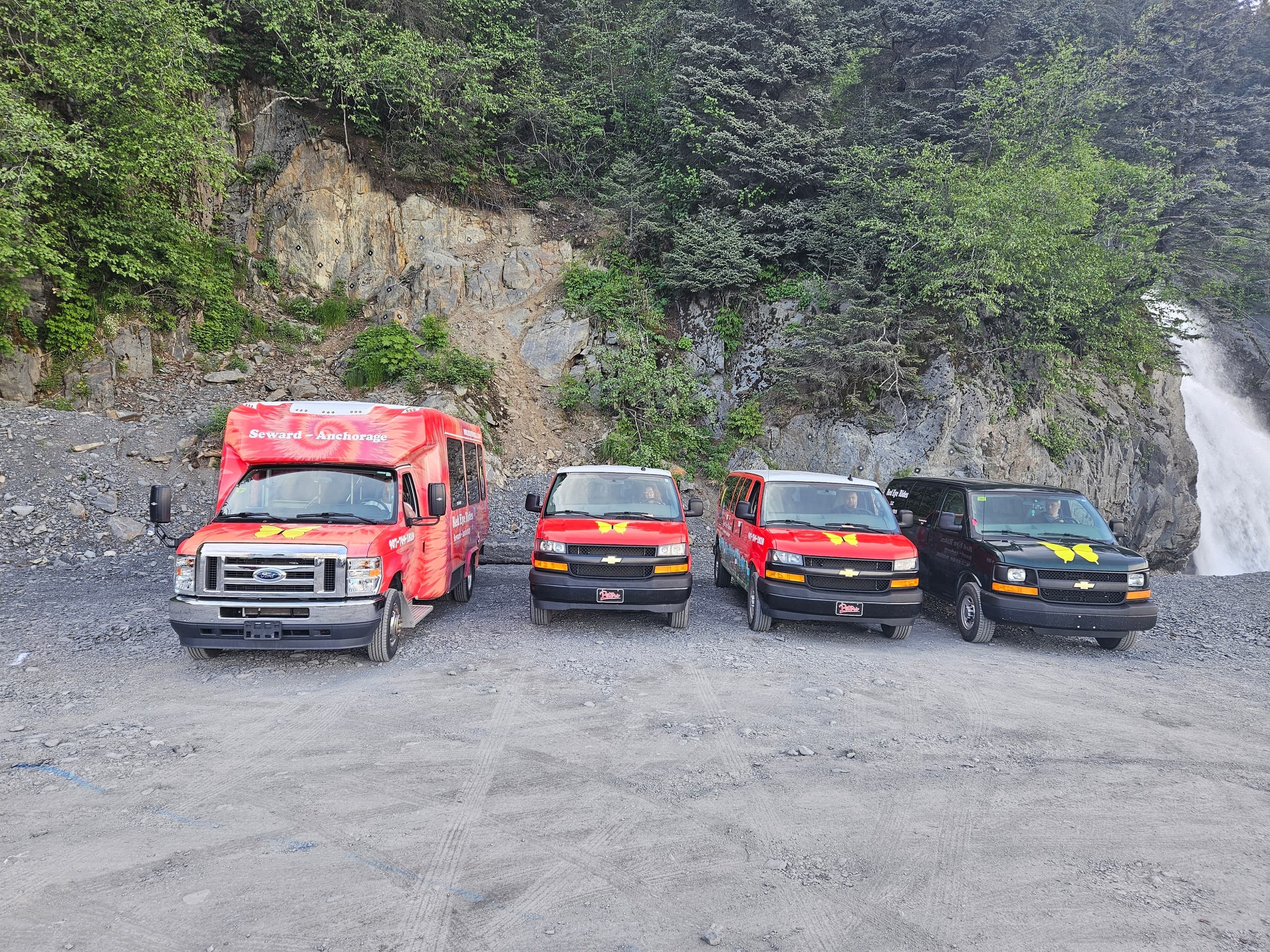 Alaskan Road Trips with Red Eye Rides: Seward to Girdwood Adventure