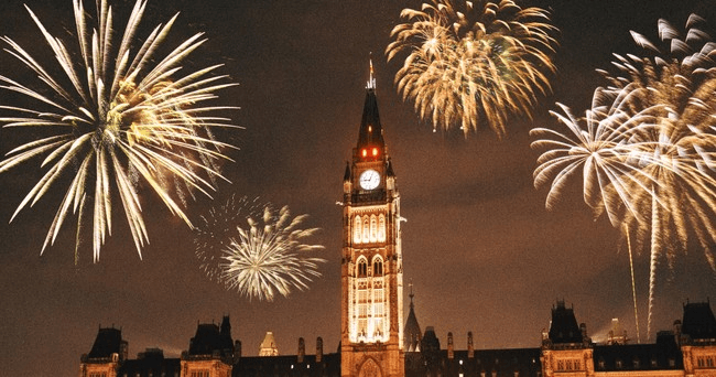 Firework Cruise Over Ottawa River: Magical Evening Boat Tour