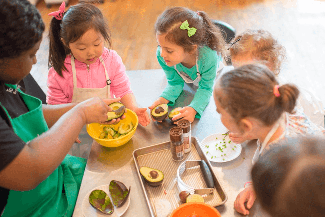 Hands-On Kids Cooking Classes in Alpharetta: Junior Chefs at Holcomb Bridge photo 4