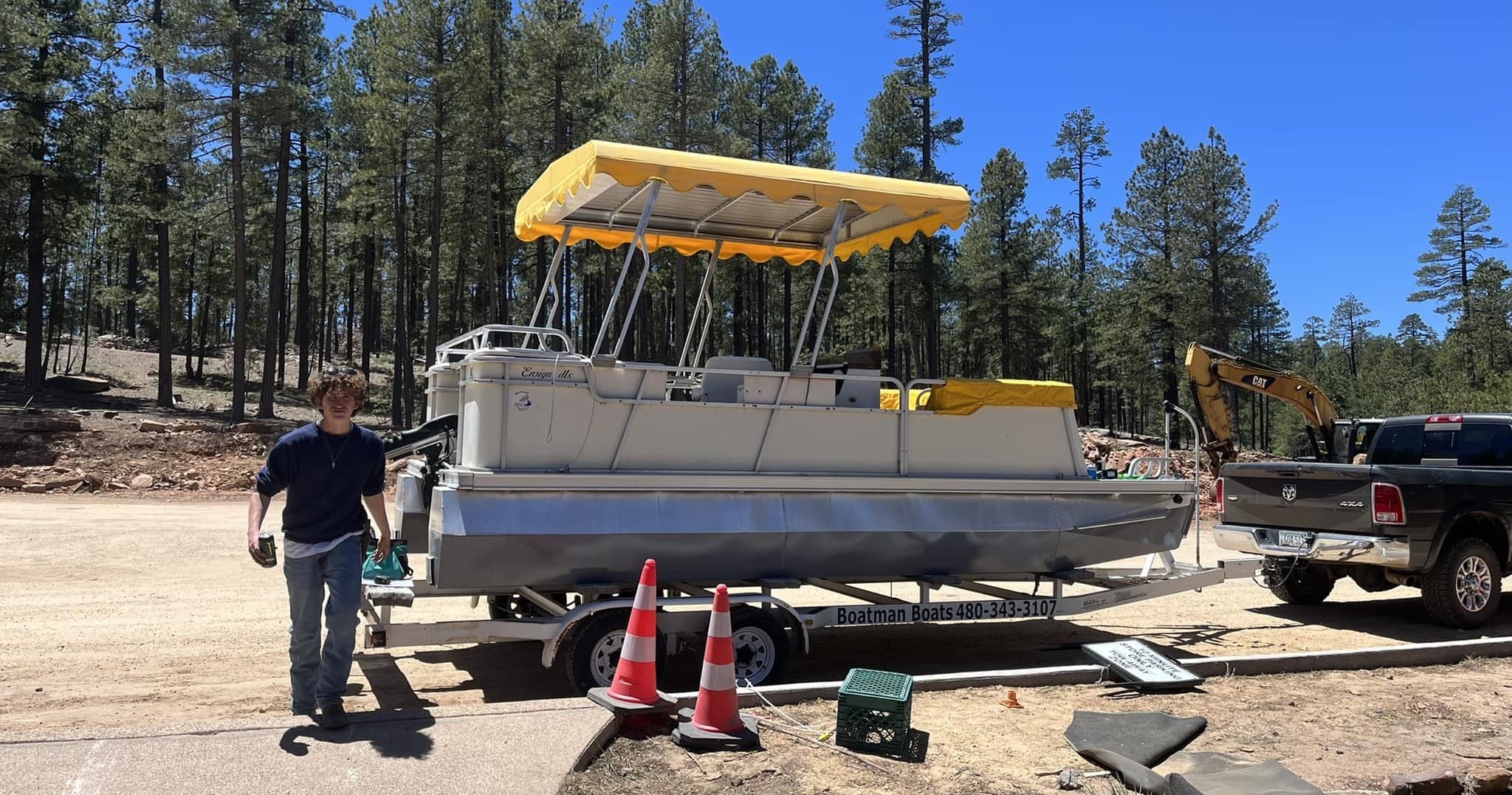 14' Pontoon on Woods Canyon Lake: Easy Family Cruising on the Mogollon Rim