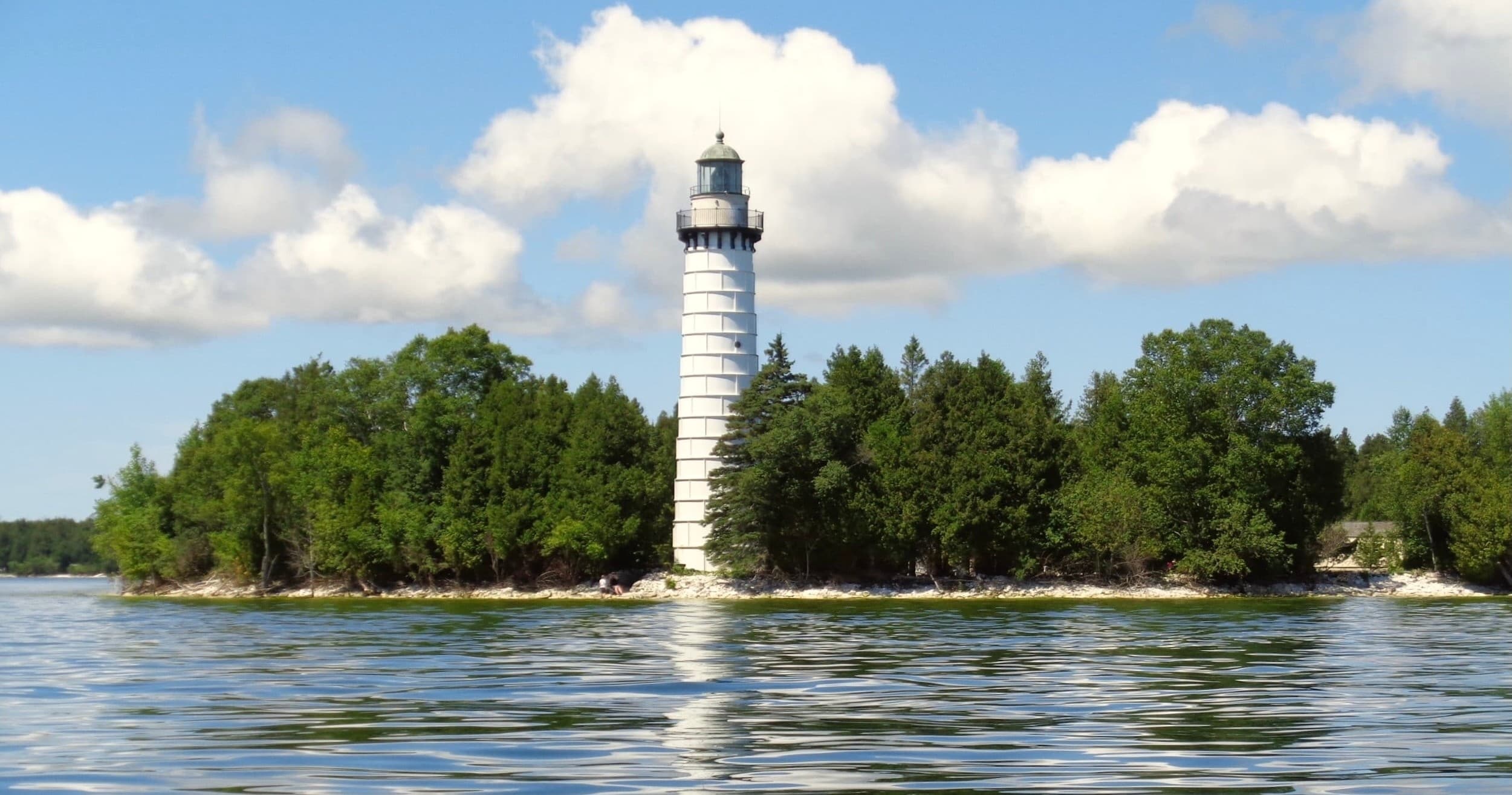 Baileys Harbor Private Charter with Shoreline Boat Tours