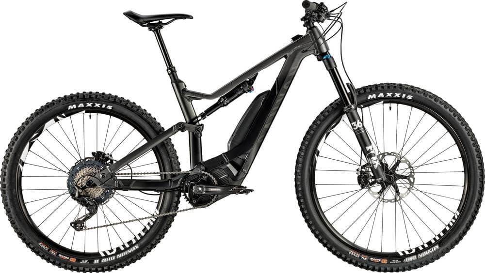 Mountain Biking in Scenic Landscapes with Canyon Spectral