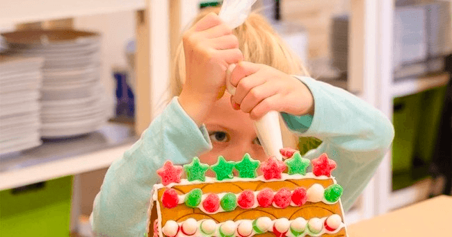 Private Gingerbread House Class in Centennial, Colorado