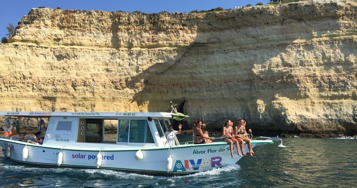 Alvor Boat Trips’ Coastal Cruise Along Algarve’s Shores