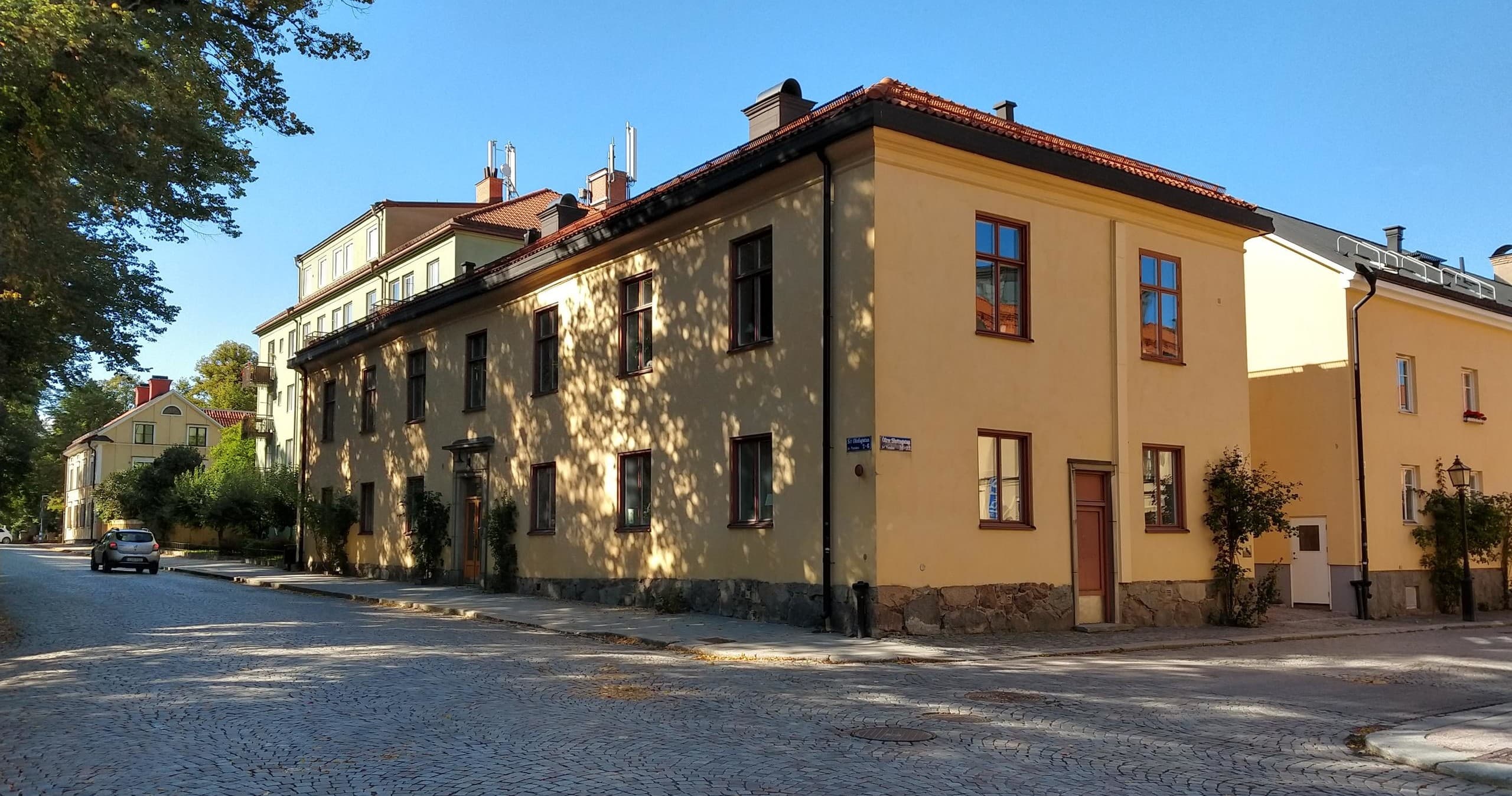 Dark History Walk in Södermalm with Sweden History Tours