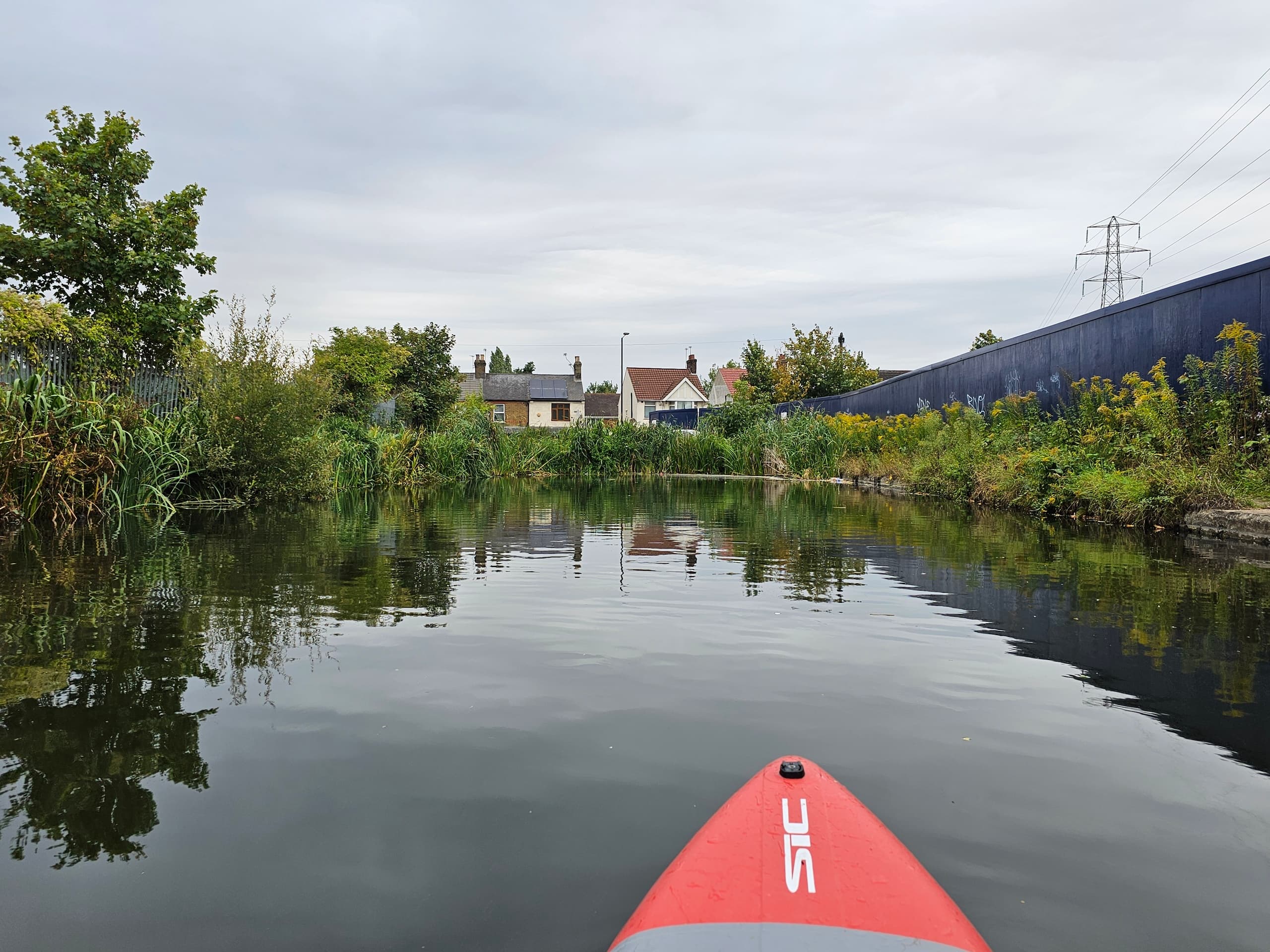 Uxbridge SUP Safari on the Grand Union Canal: 10km Slough Arm Paddle & Pub Lunch photo 4