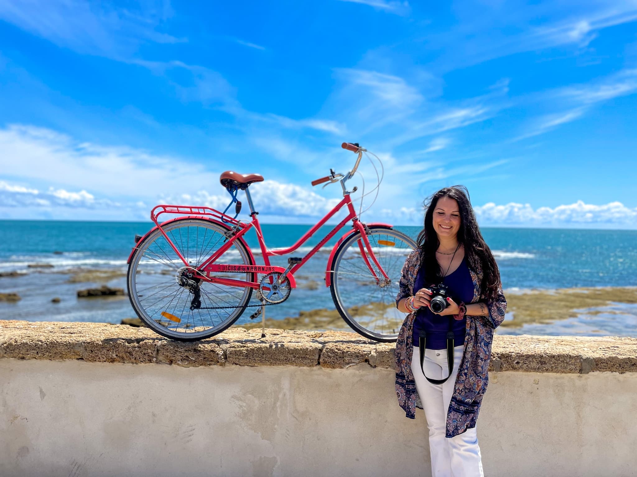 Water Activities & Cádiz Photo Bike Tour by Las Bicis Naranjas