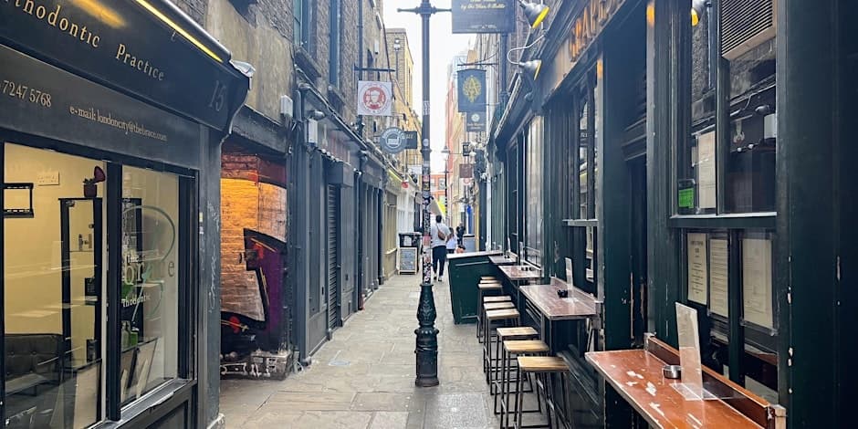 Historical Walking Tour of Spitalfields by The Adventure Collective