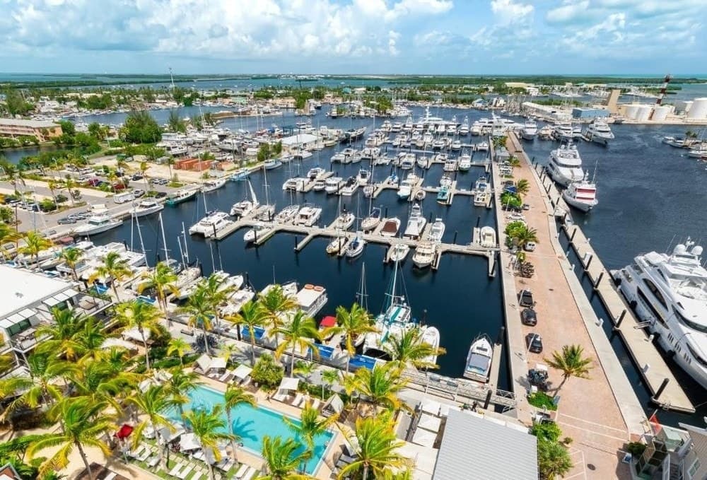 Six Fins Jet Ski Rental - Hurricane Hole fleet