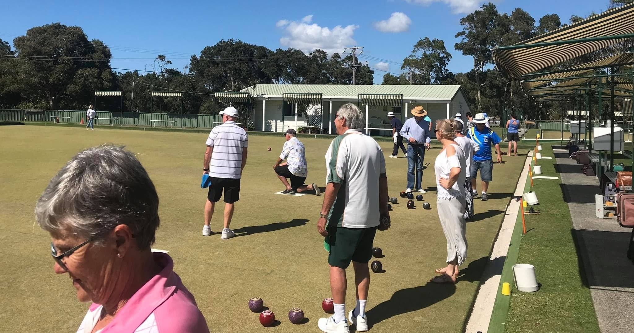 Barefoot Bowls at Club Lake Cathie — Easy Coastal Lawn Bowls by the Lagoon
