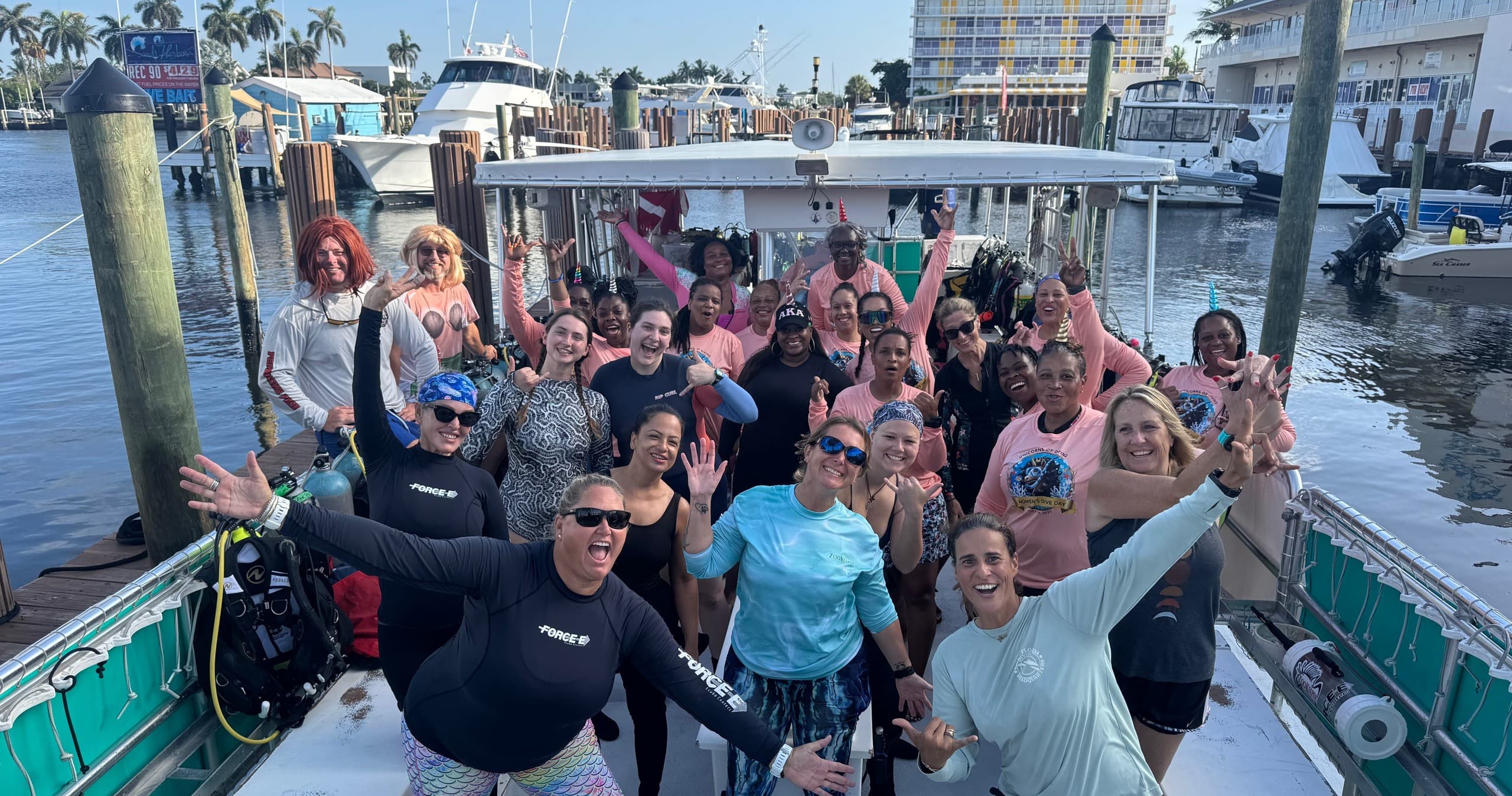 Boca Raton Fun Fridays: Shallow Reef & Wreck Boat Dives for Certified Divers photo 1