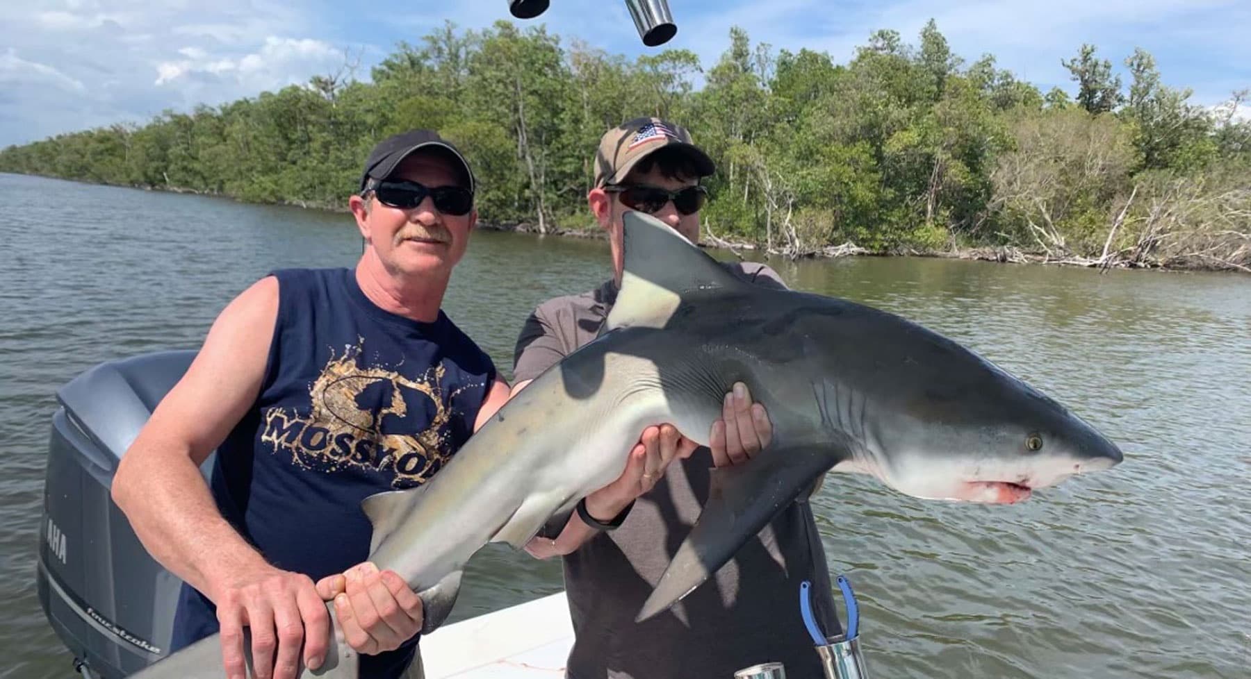 10,000 Islands Fishing with Manatee Sightseeing Adventures