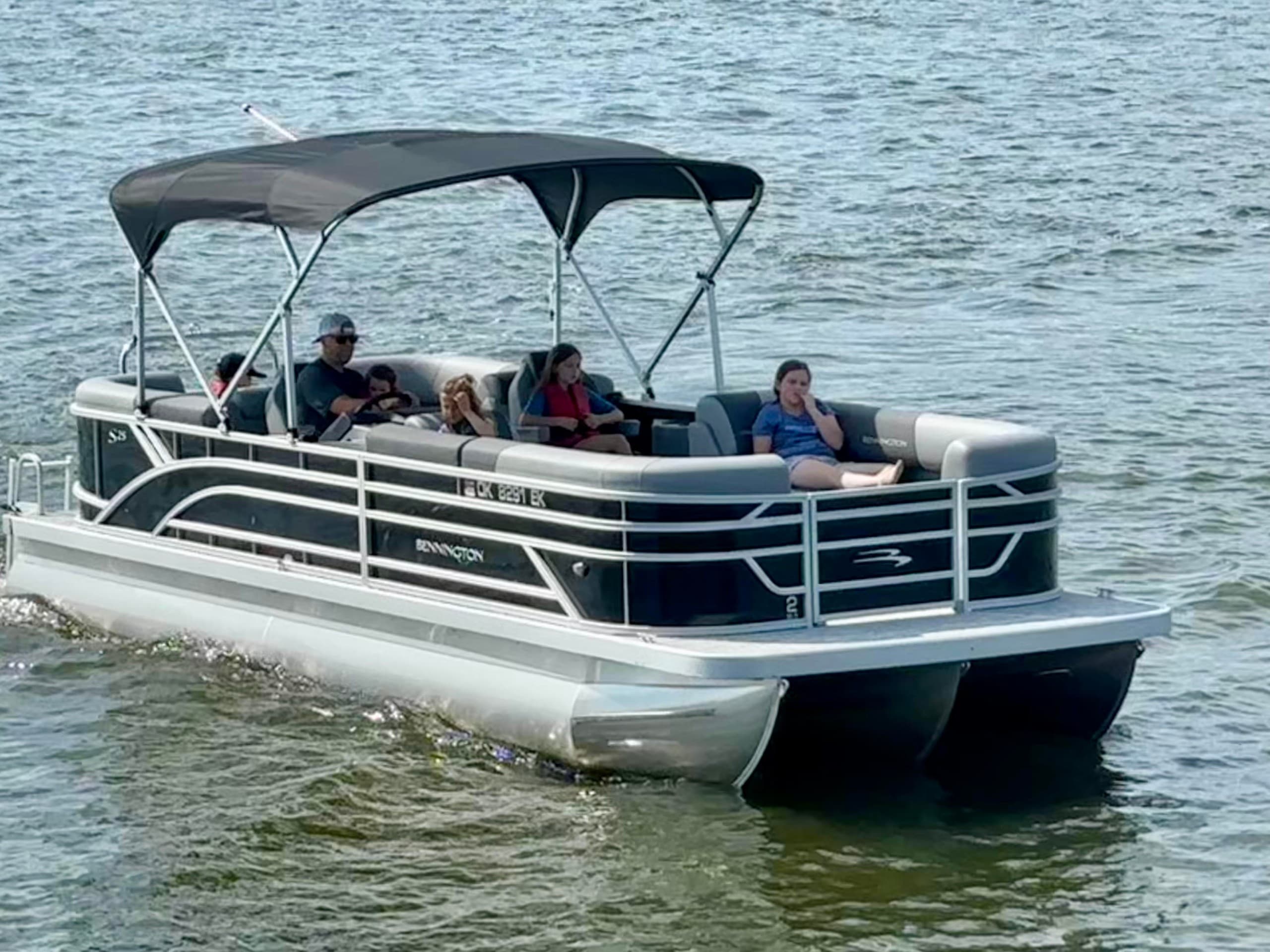 Bennington 150 Boat Rentals: Full-Day Tritoon Adventures on Grand Lake, Afton photo 4