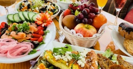 Manhattan Brunch Cruise with Classic Harbor Line in NYC