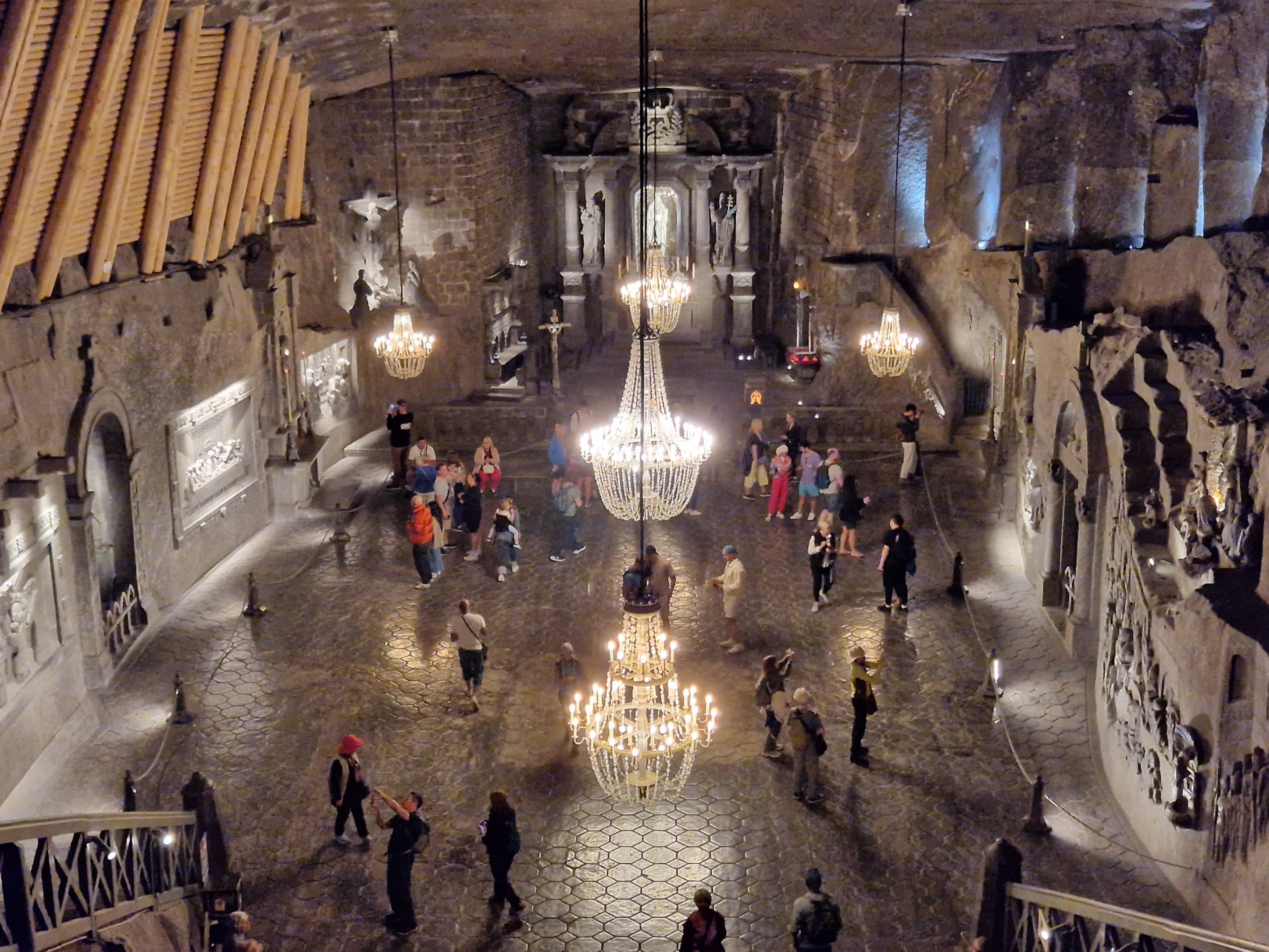 Three-Day Kraków History and Underground Wonders: Schindler’s Factory, Auschwitz, Wieliczka Salt Mine