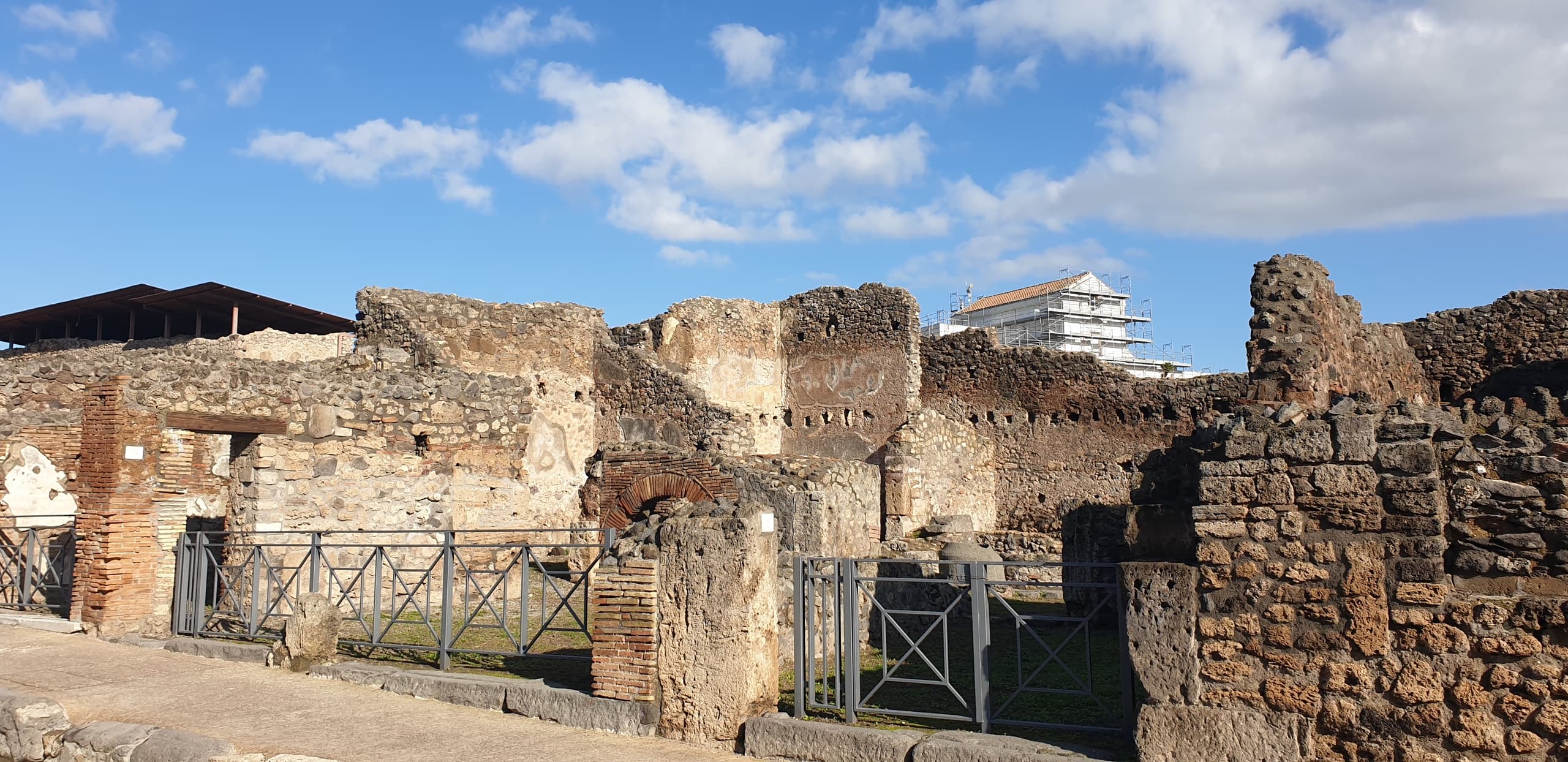 Pompeii and Vesuvius in One Day: Ercolano Crater Hike and Ruins Tour photo 1