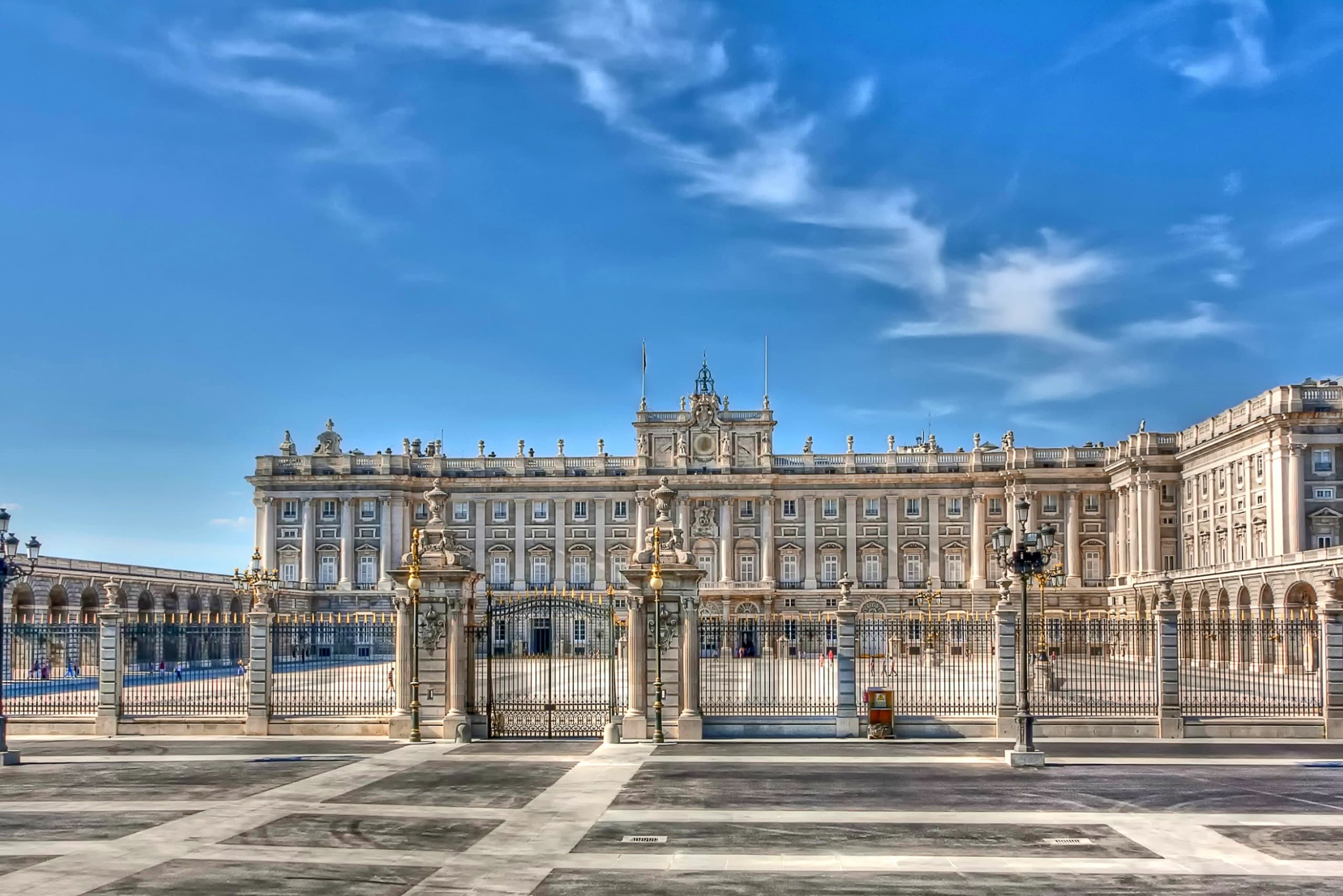 Royal Palace Tour in Madrid with Babylon Tours