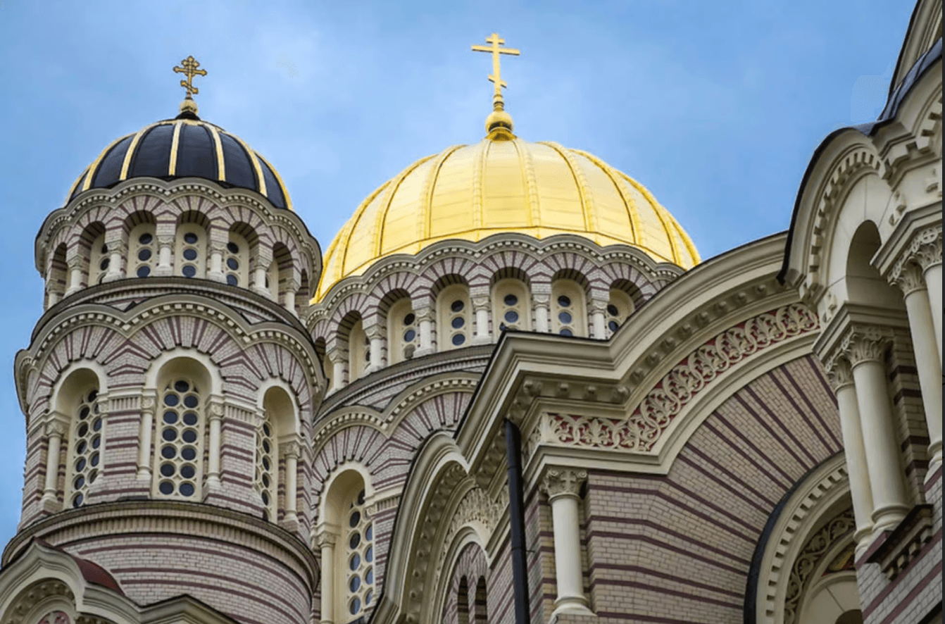 Soviet Riga Art Nouveau Walking Tour: Monuments, Museums & Living Memory