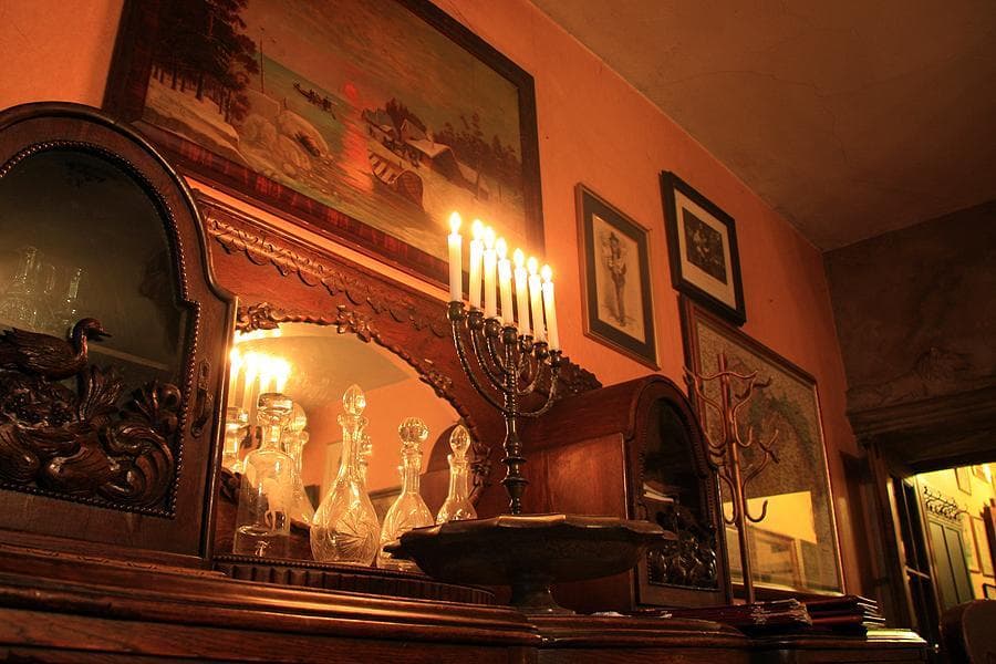 Jewish Cultural Dinner & Klezmer Music in Krakow with AB Poland Travel