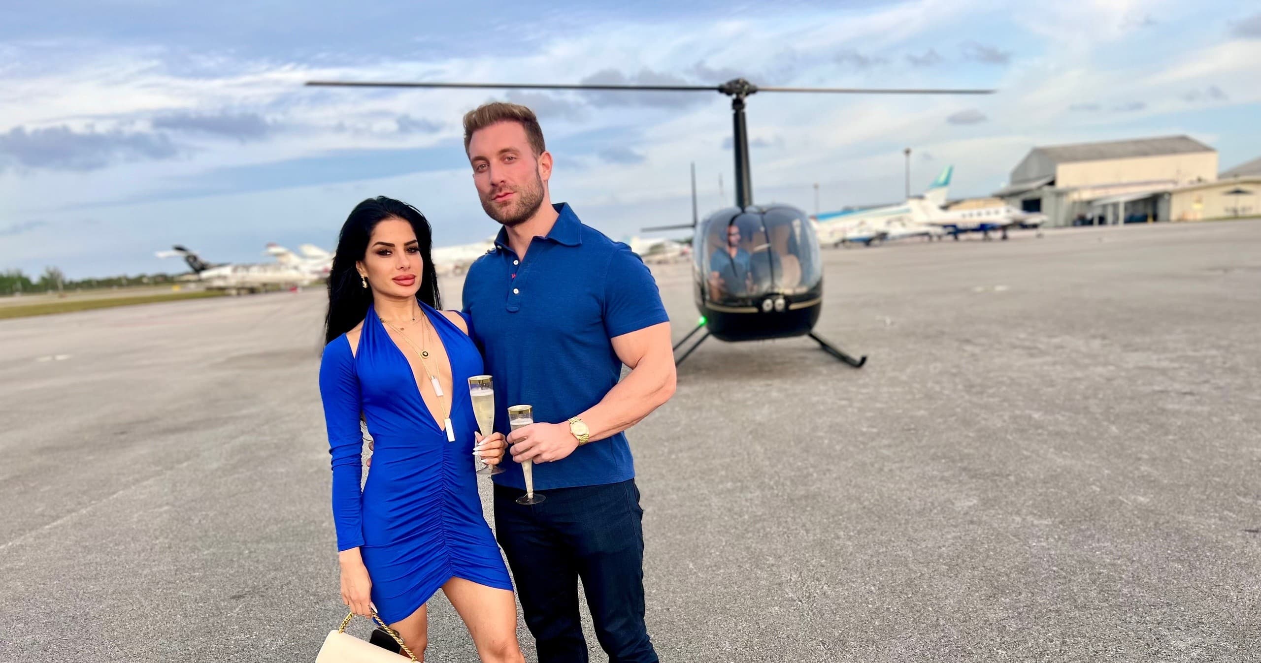 Romantic Helicopter Tour Over Miami with Champagne