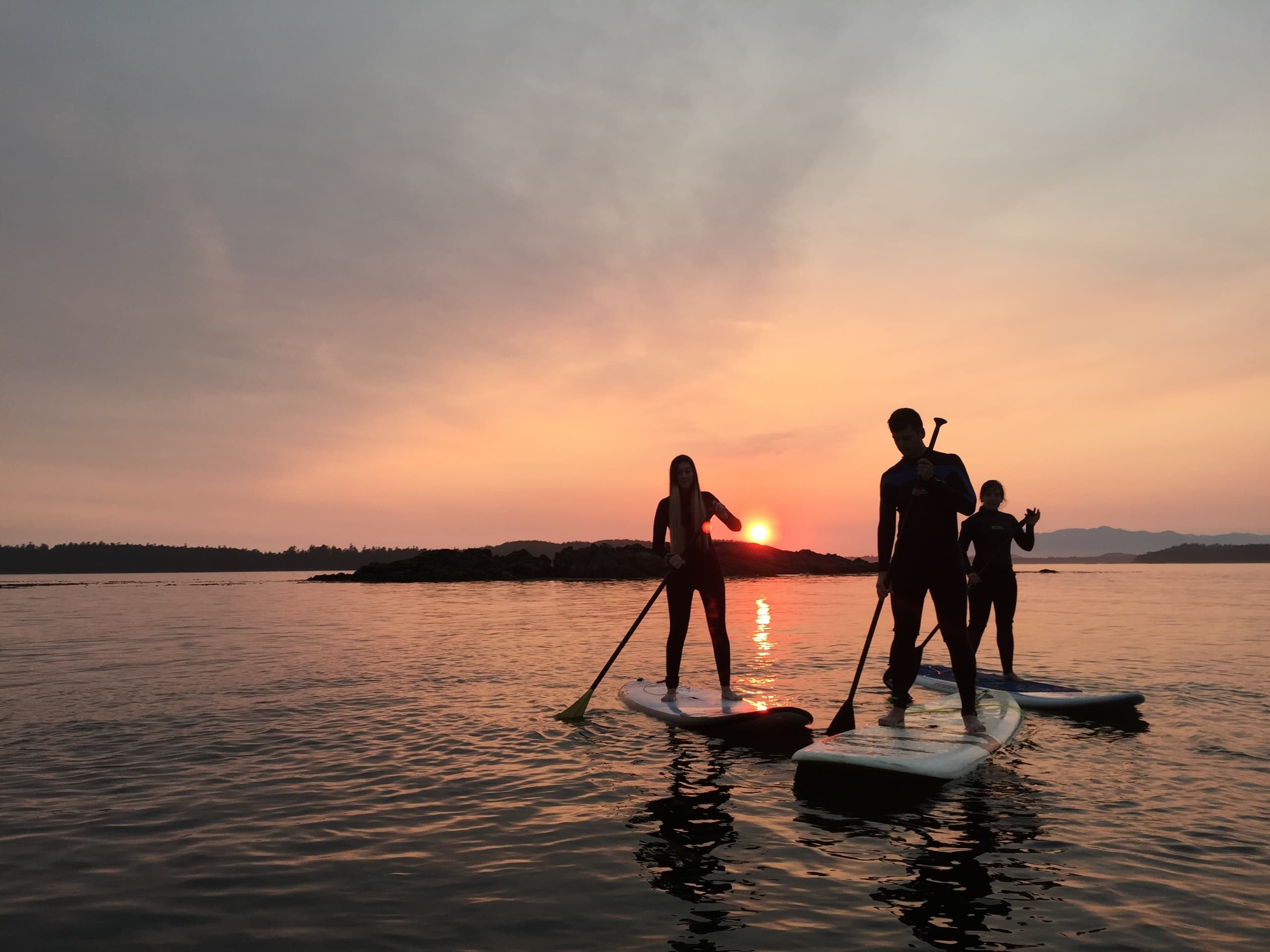 Sunset Paddle at MacKenzie Beach with Tofino Paddle Surf