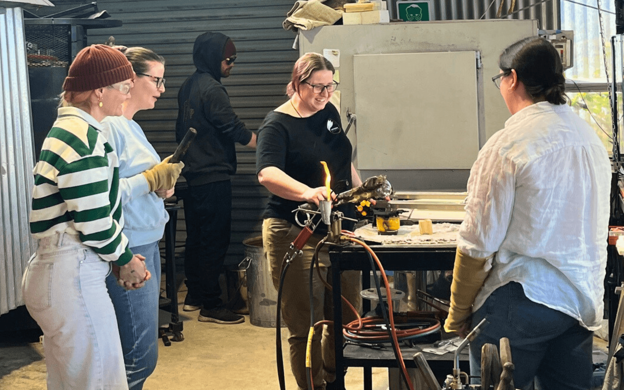 Rotorua Glassblowing Colour Application Workshop — Weekend Hot-Glass Colour Techniques photo 2