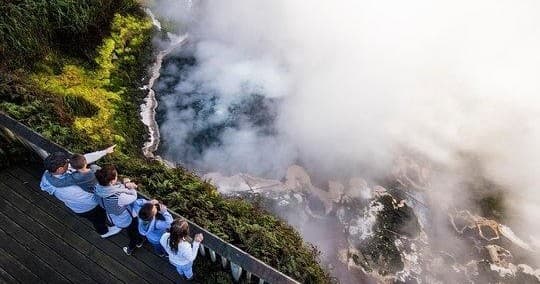 Water Activities & Thermal Path Tour in Rotorua