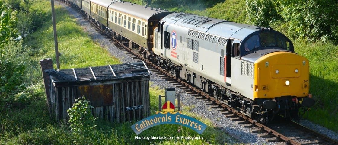 heritage-rail-day-trip-the-cathedrals-express-to-portsmouth