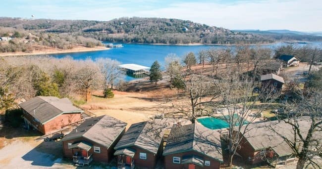 Rent a Boat Slip at Kimberling Oaks Resort for the Ultimate Ozark Lake Experience
