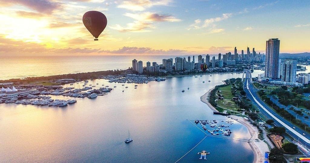 Sunrise Hot Air Balloon Flight Over Broadbeach Hinterland — 30 Minute Sparkling Flight