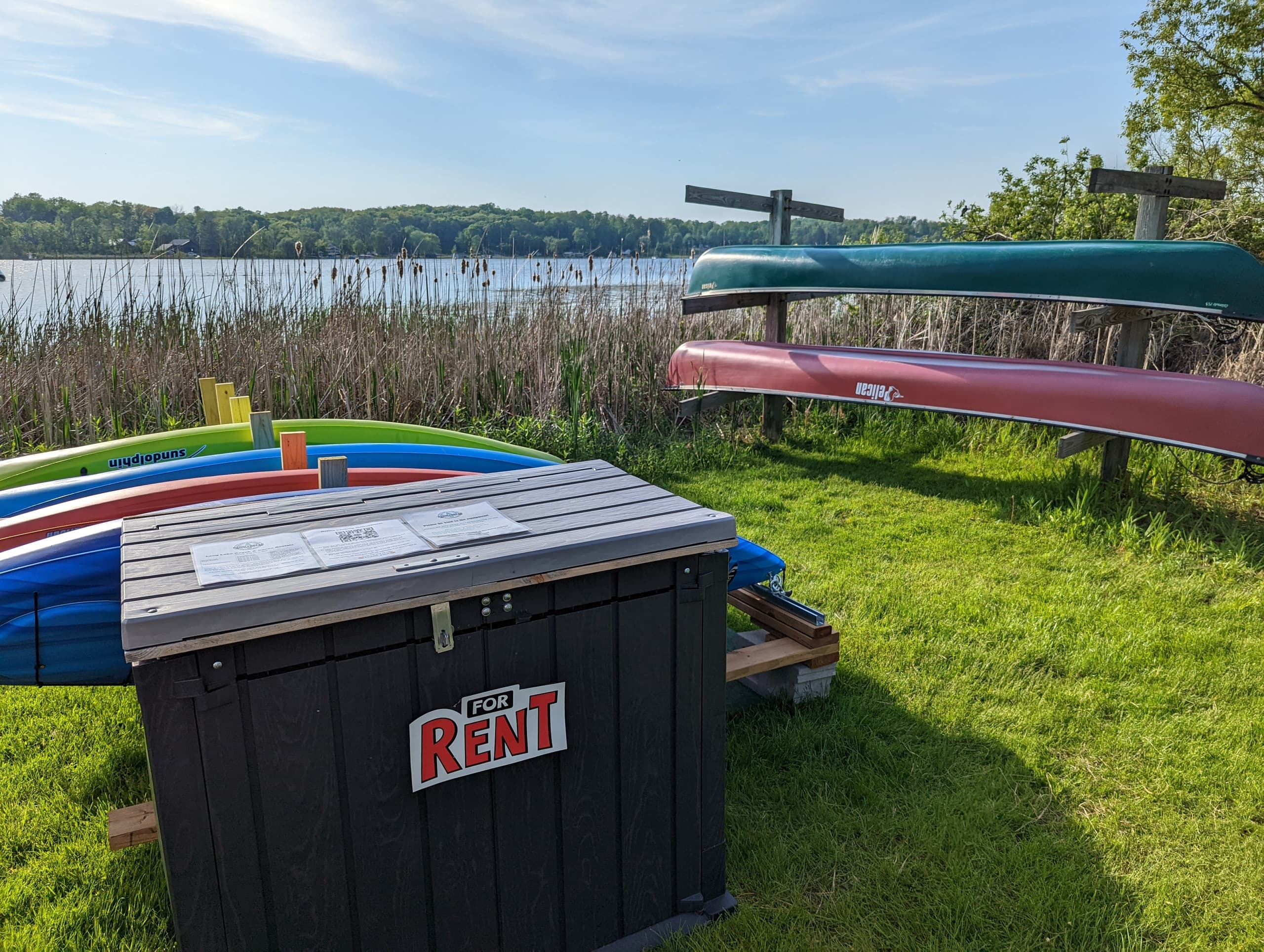 Explore Long Lake Kayak & Canoe Rentals in Cascade, WI