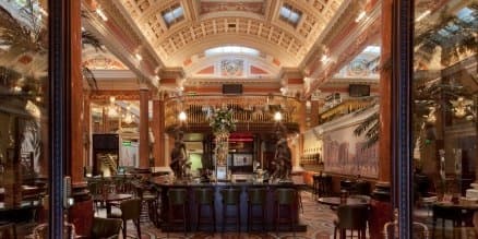 Private Dublin Pub Crawl: Authentic Pubs, Music & Literary Haunts