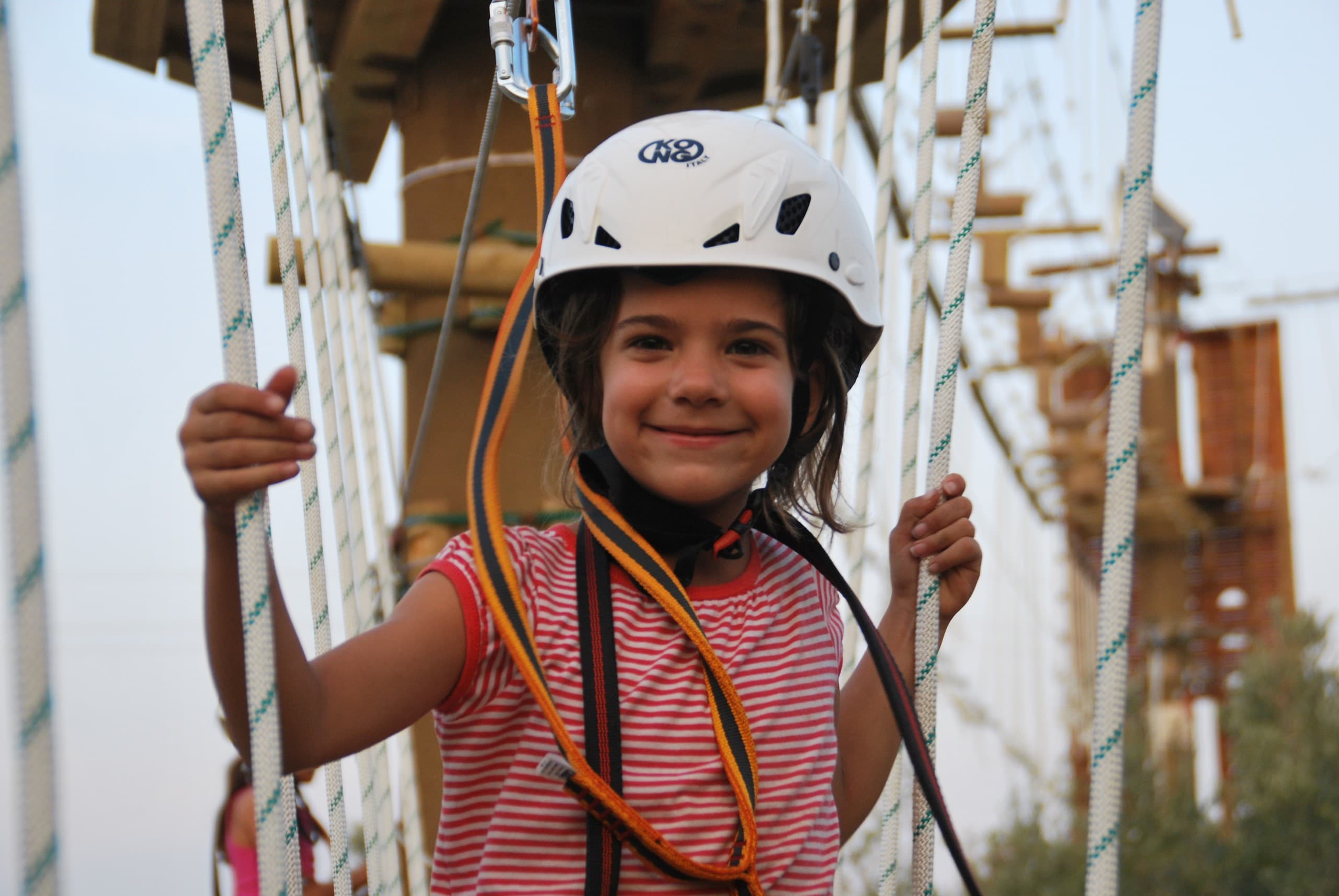 MiniJump: Family-Friendly Low Ropes Course in Cambrils, Catalunya