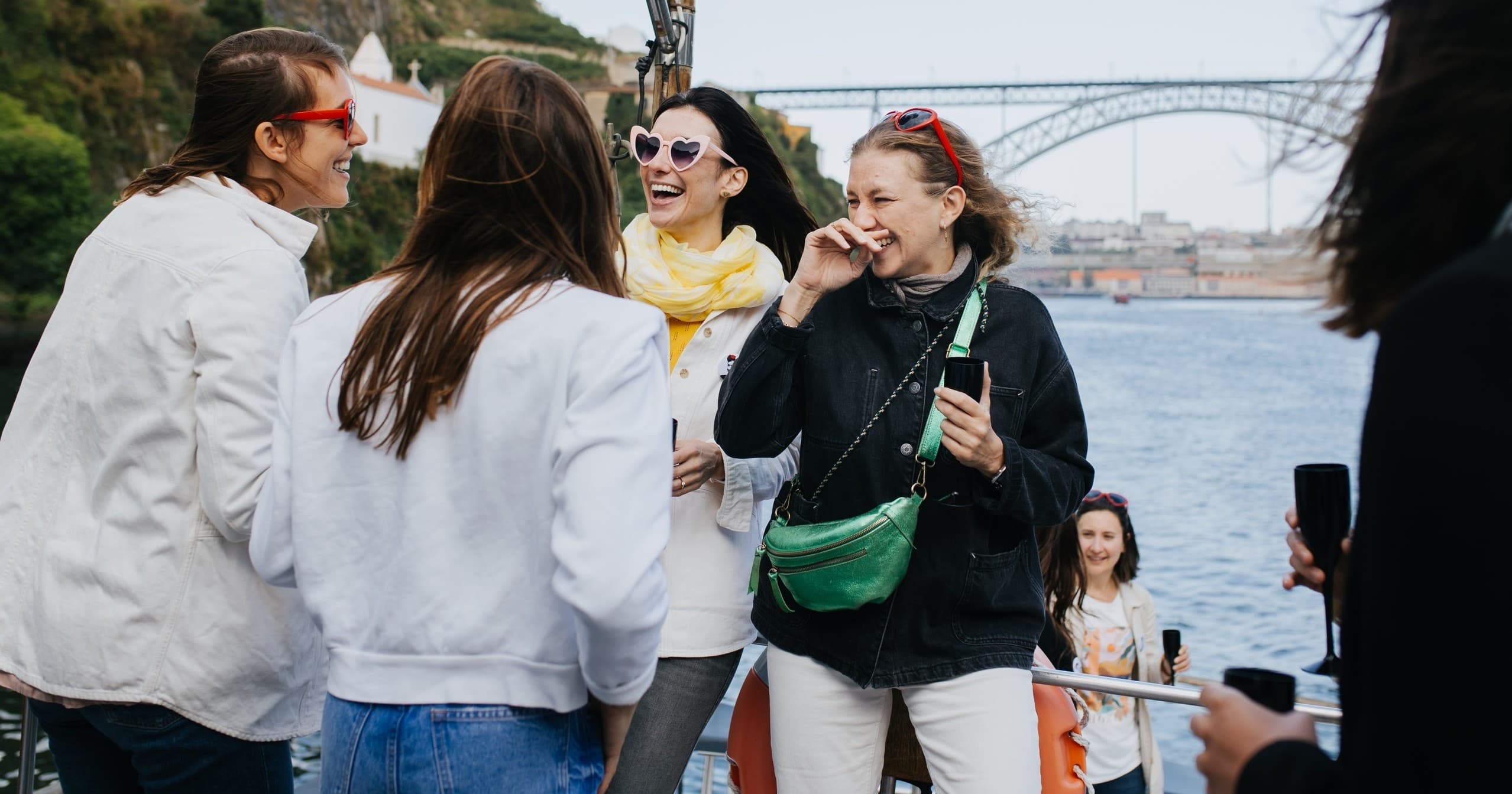 Luxury Douro River Yacht Party with Sailing 360