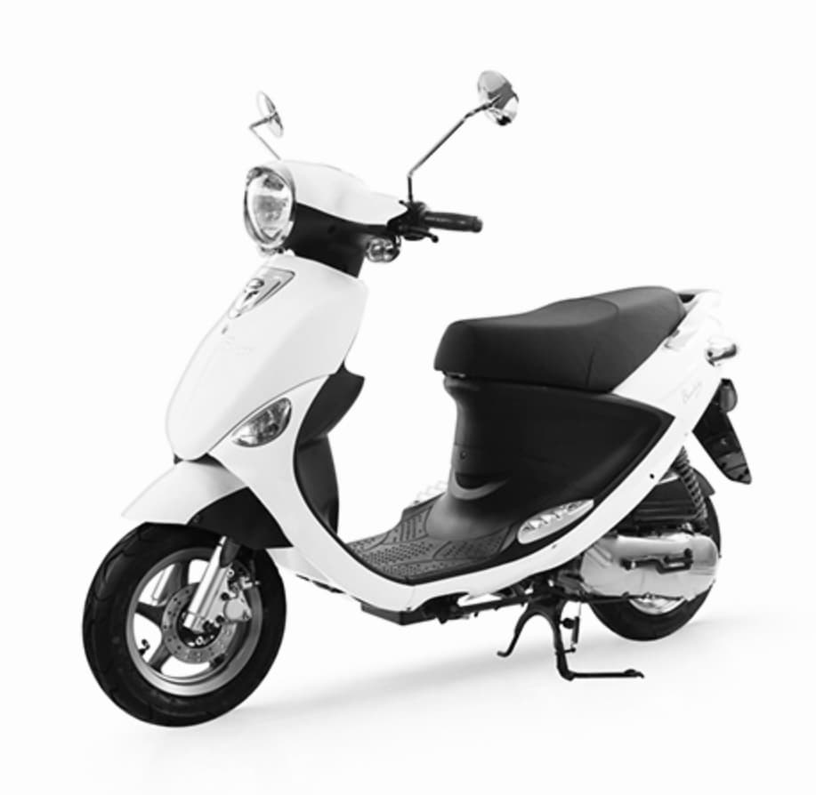 Buddy 50 (50 CC) | Scooter in Kailua Kona, Hawaii photo 1