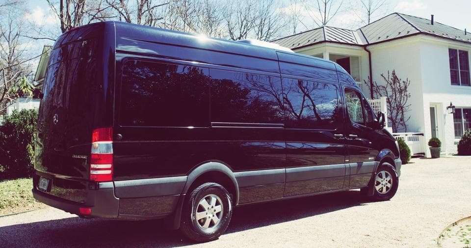 Explore Charlottesville’s Vineyards on a Custom Private Wine Tour
