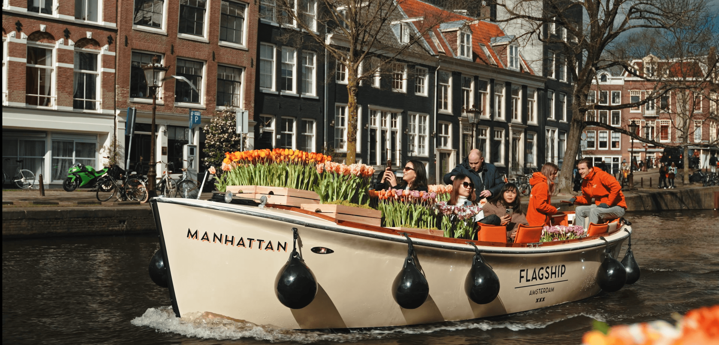 Dutch Tulip Canal Cruise with Flagship Amsterdam