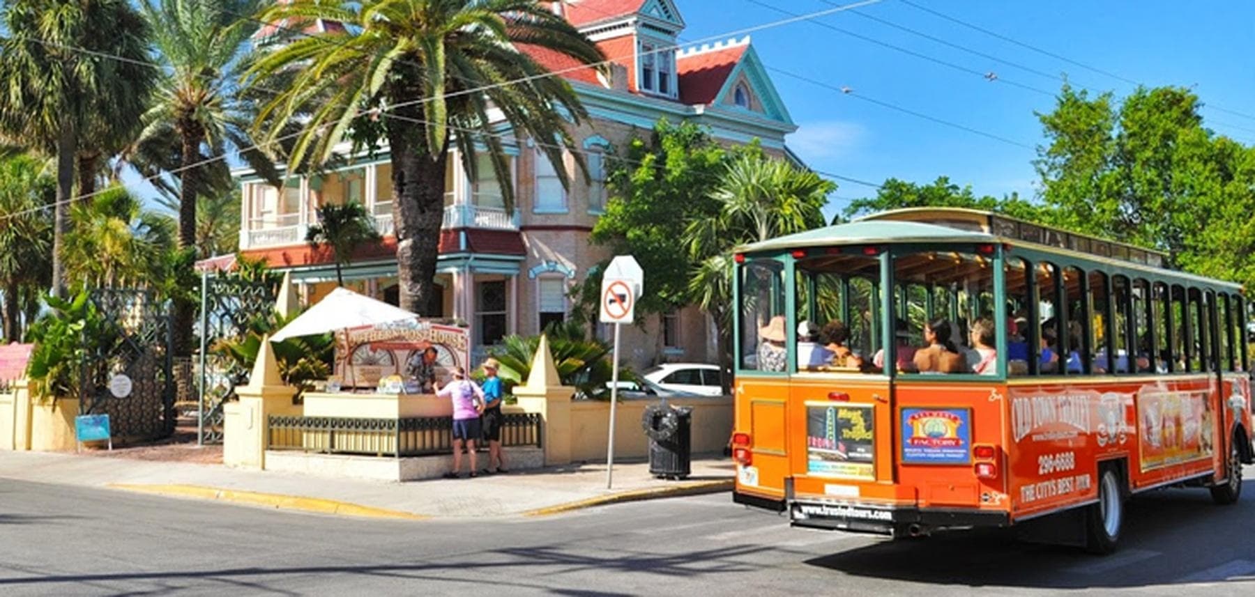 Key West Trolley & Bus Adventure with Travel to Key West