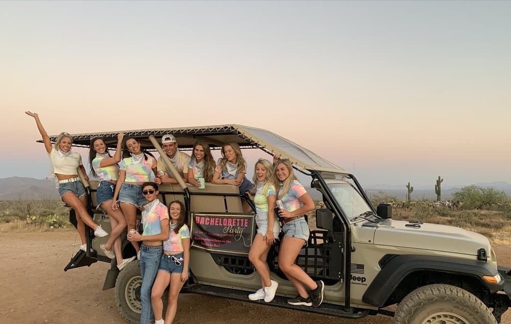 BACH Exclusive Bachelorette Jeep Adventure in Scottsdale