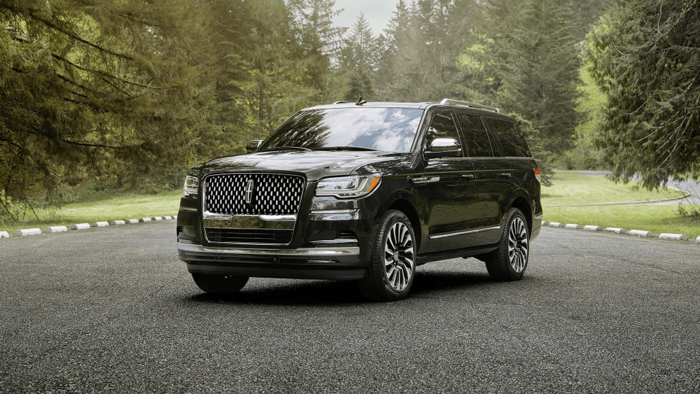 Private SUV Transfer from SJU to Luquillo: Hotel-to-Airport Door-to-Door Service