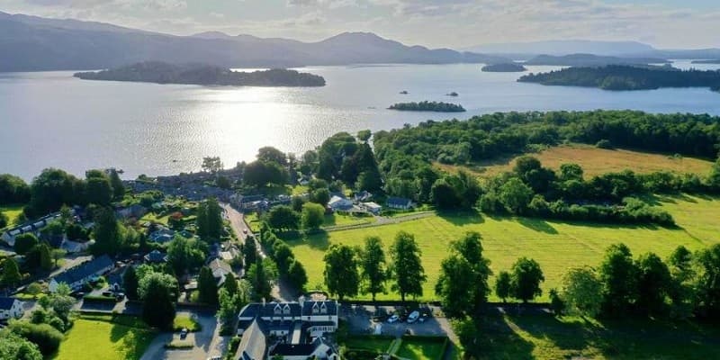 Luxury Loch Lomond & Inveraray Day Tour with Aura Journeys