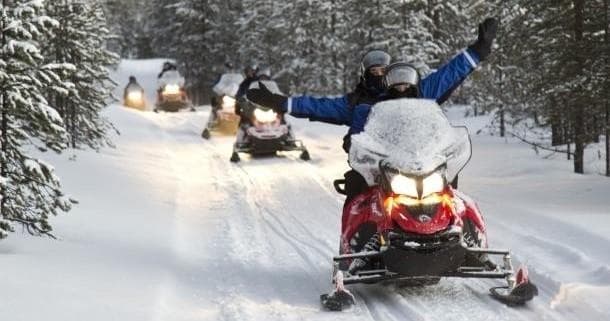 Winter Adventure & Snowmobile Safari at Wilderness Hotel Nellim