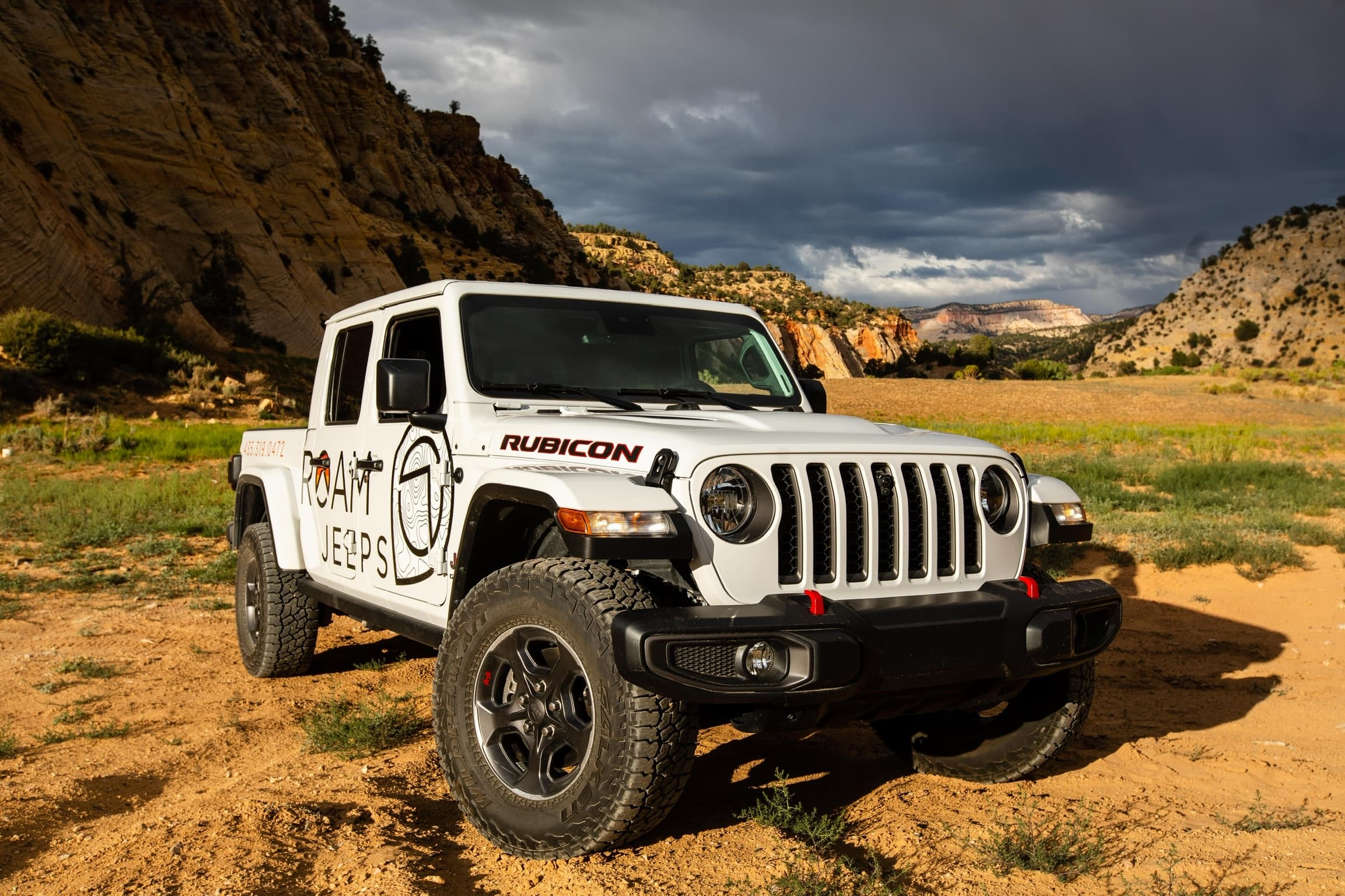Explore Utah’s Escalante with ROAM Jeep Rentals