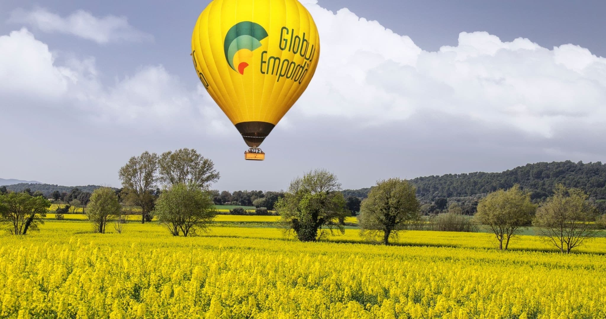 Hot Air Balloon Ride at Globus Empordà in Girona