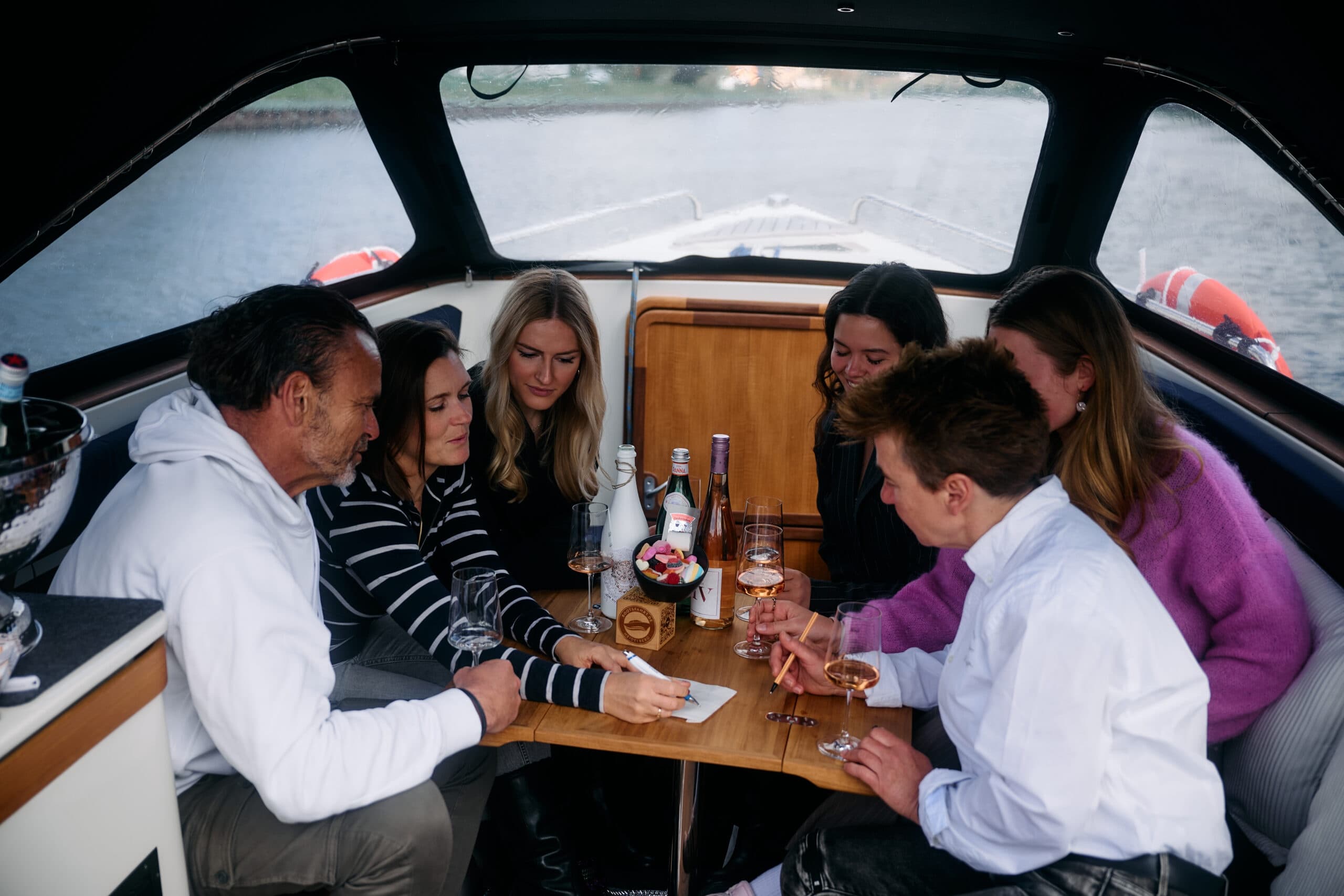 Heidelberg 45-Minute Boat Ride (45 Minuten Fahrt) with Secco