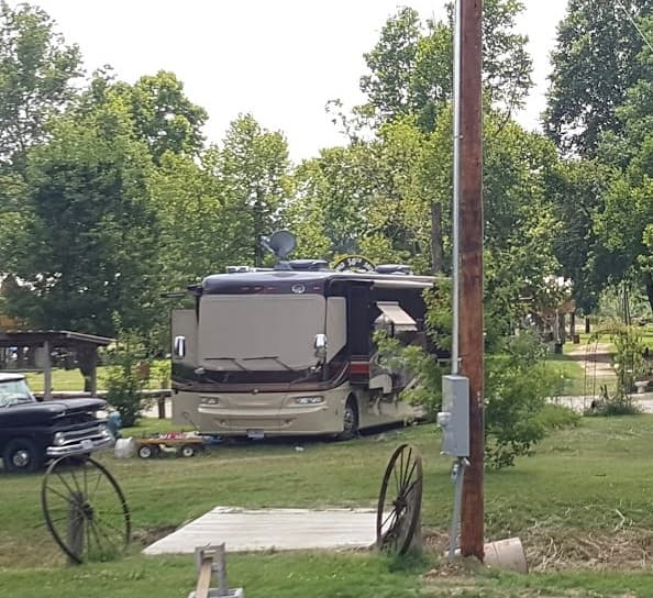 Full Hookup RV Sites at Kozy Kamp in Pineville, MO