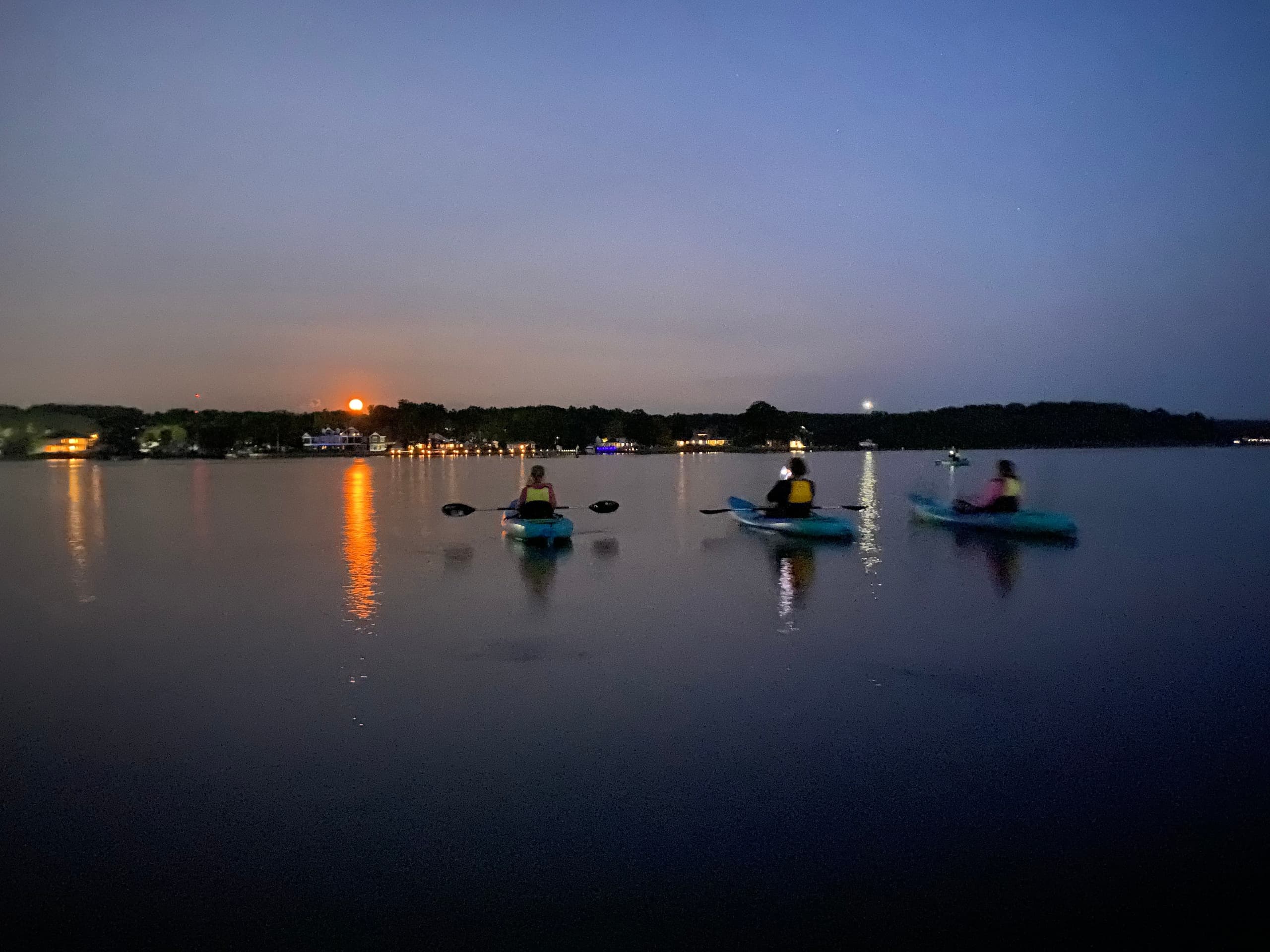 Water-Activities & Bay Venture Outfitters - North East Moonrise Paddle