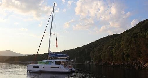All Day Customizable Sailing Adventure in Honolulu, Hawaii