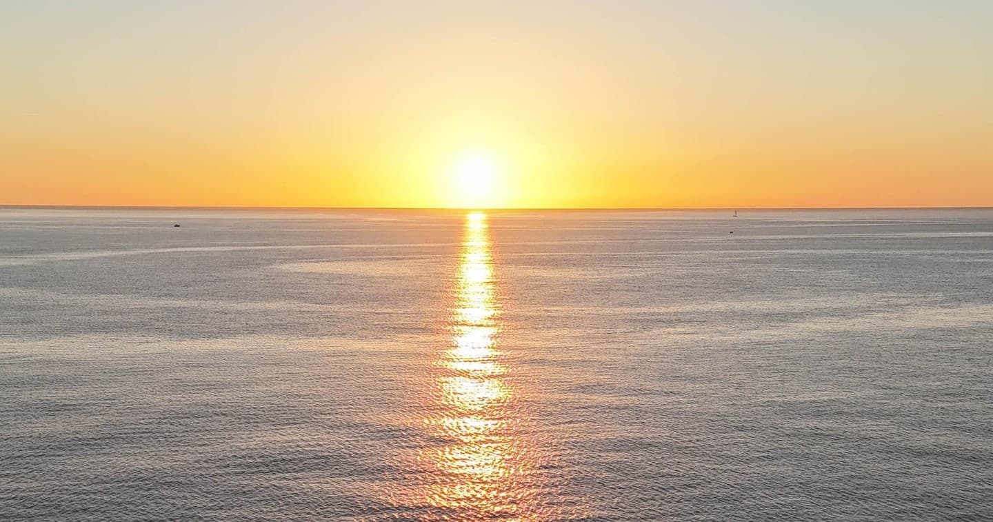 Algarve Boat Tour with Magic Moments Lagos