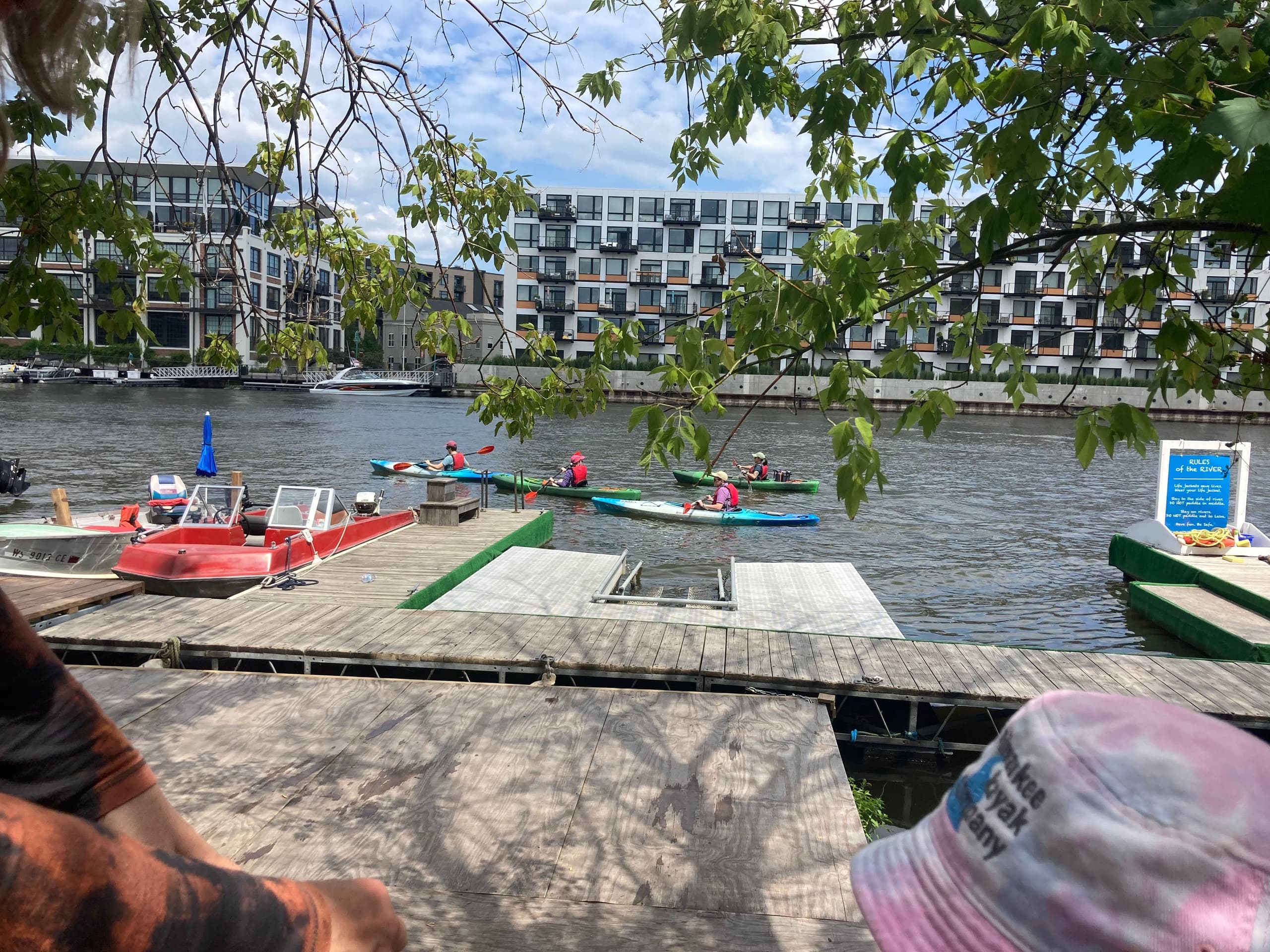 Lunchtime Kayak Tours in Downtown Milwaukee
